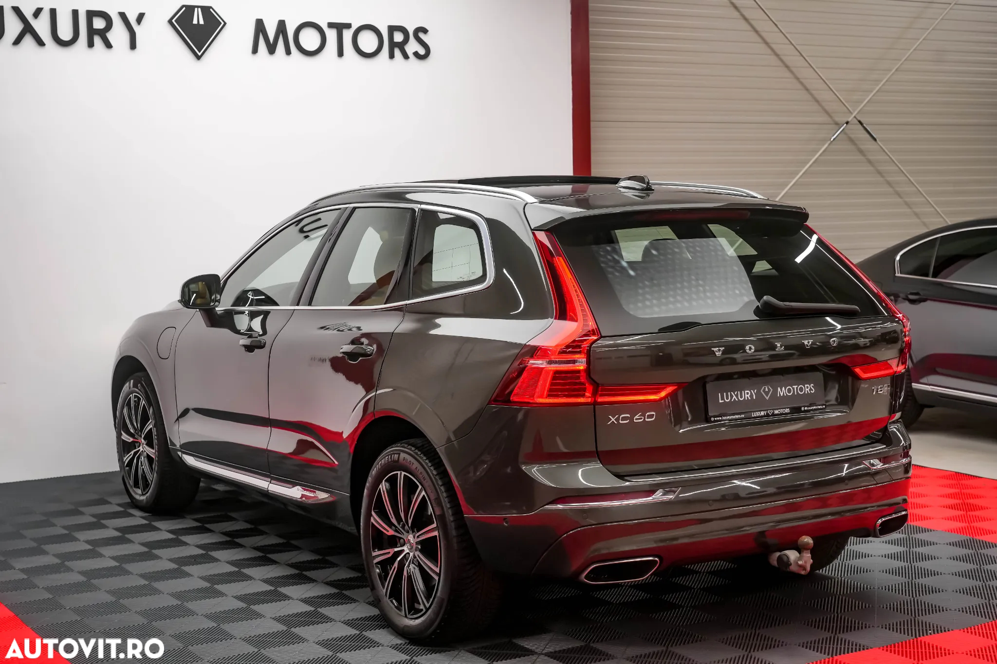 Volvo XC 60 T8 Twin Engine AWD Geartronic Inscription - 9
