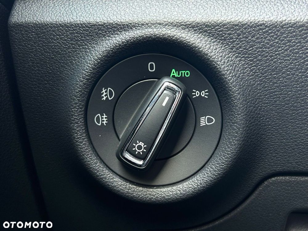 Skoda Kamiq 1.5 TSI Selection DSG - 22