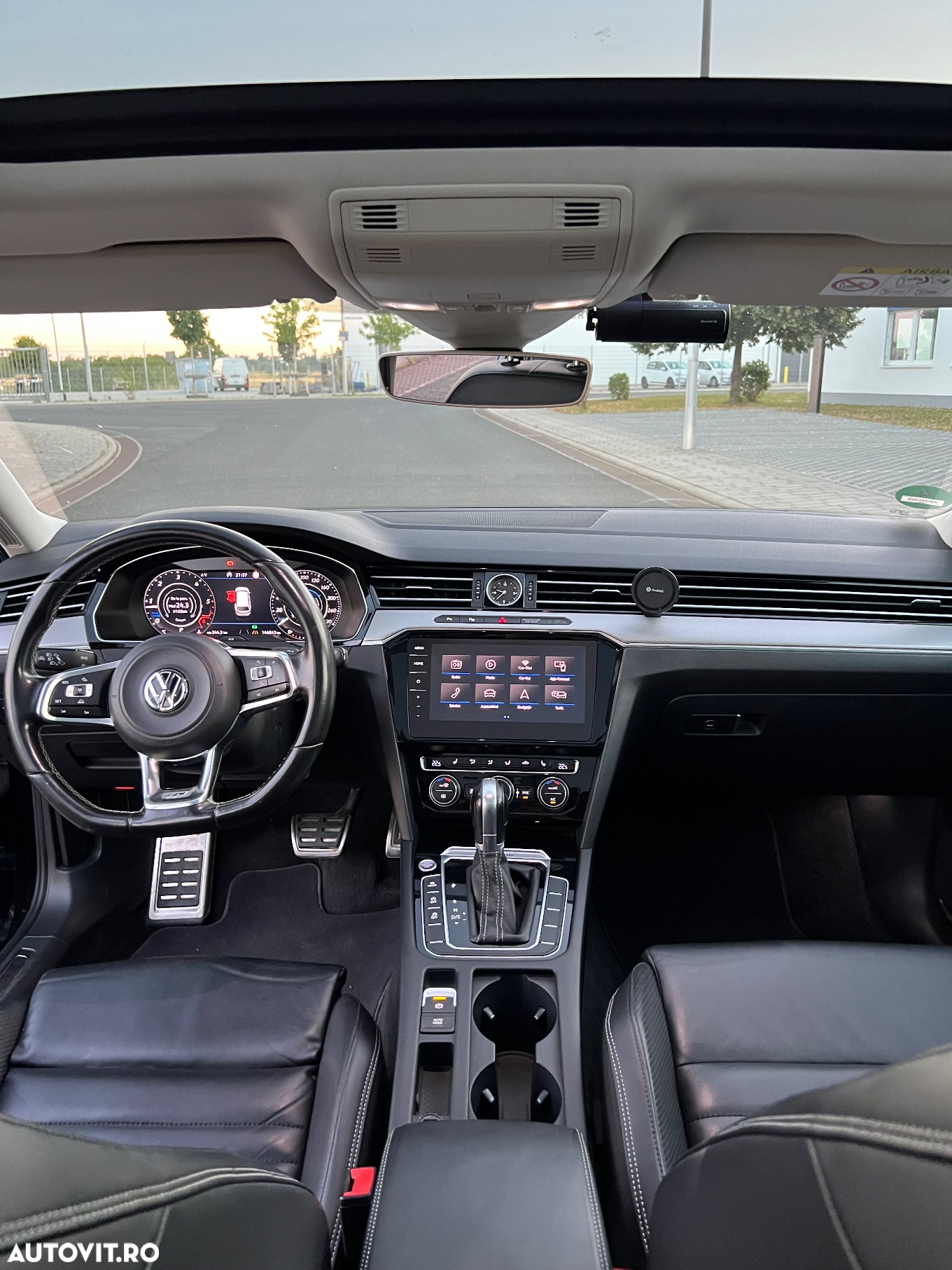 Volkswagen Passat Variant 2.0 TDI DSG 4Motion Highline - 15