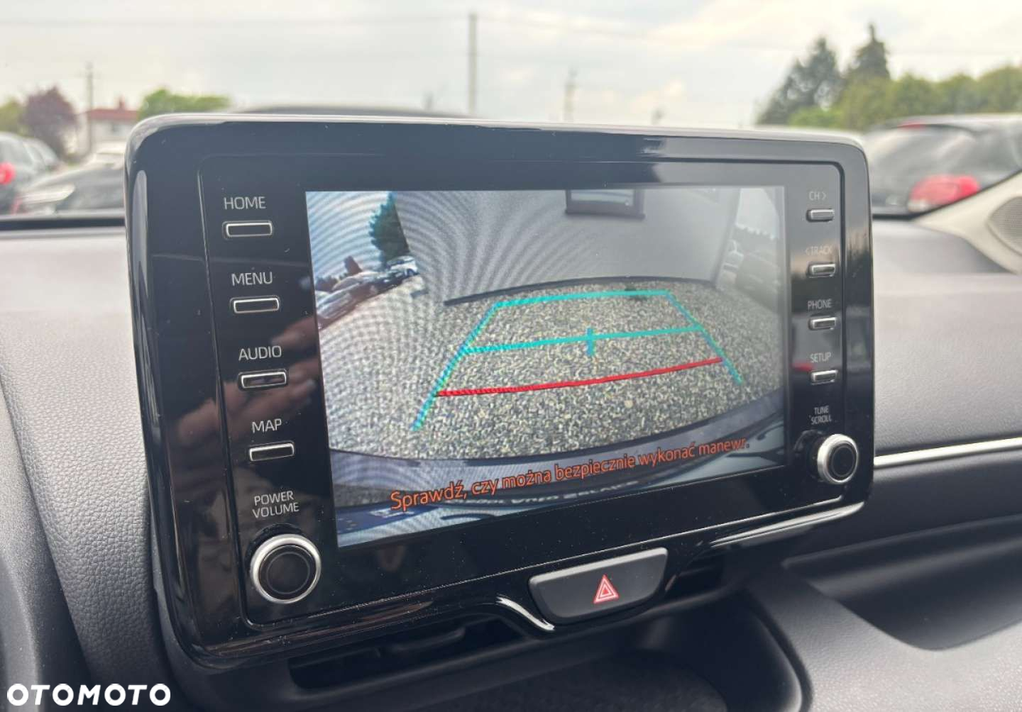 Toyota Yaris - 17