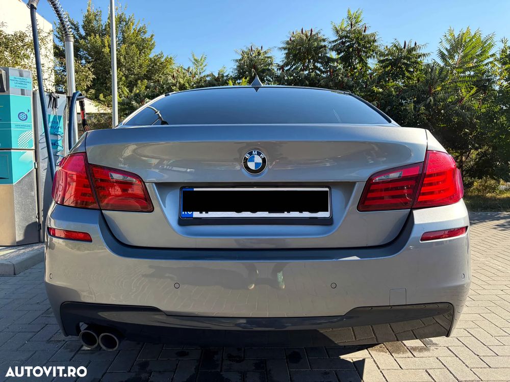 BMW Seria 5 530d xDrive - 6