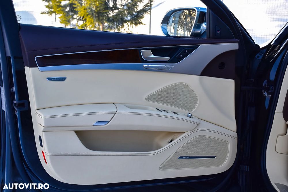 Audi S8 - 16