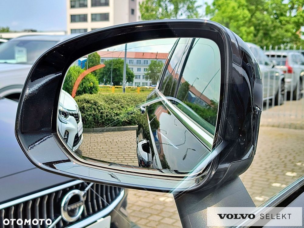 Volvo XC 90 - 36