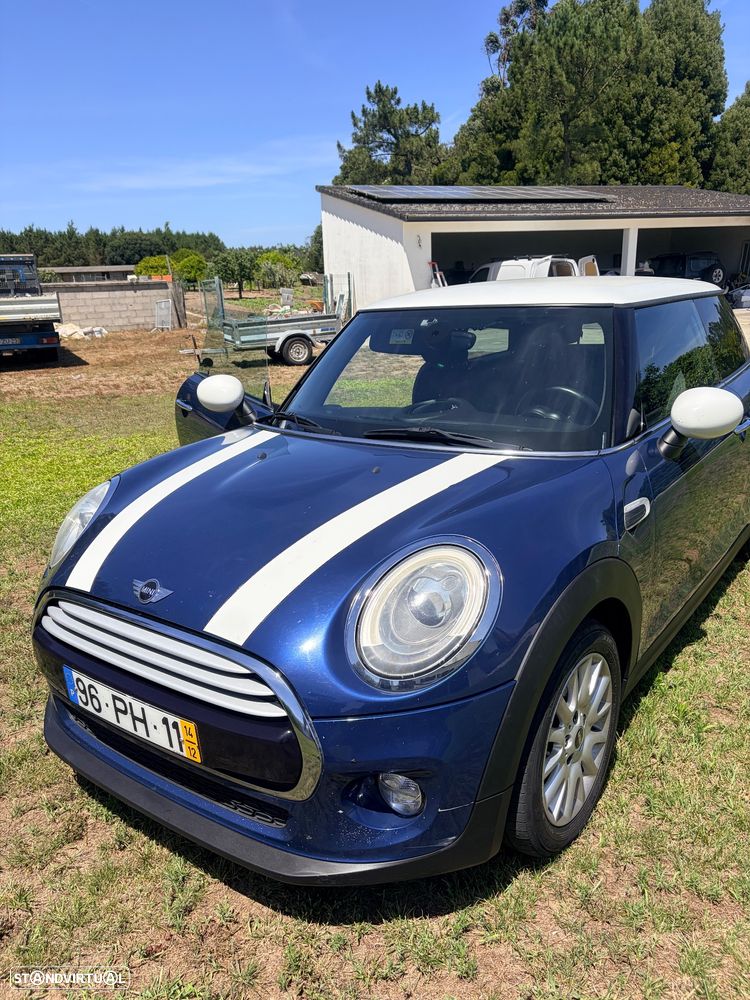 MINI 3 Portas Cooper D - 5