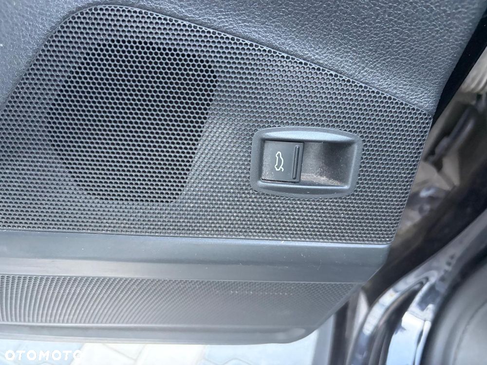Volkswagen Passat 2.0 TDI Comfortline - 16