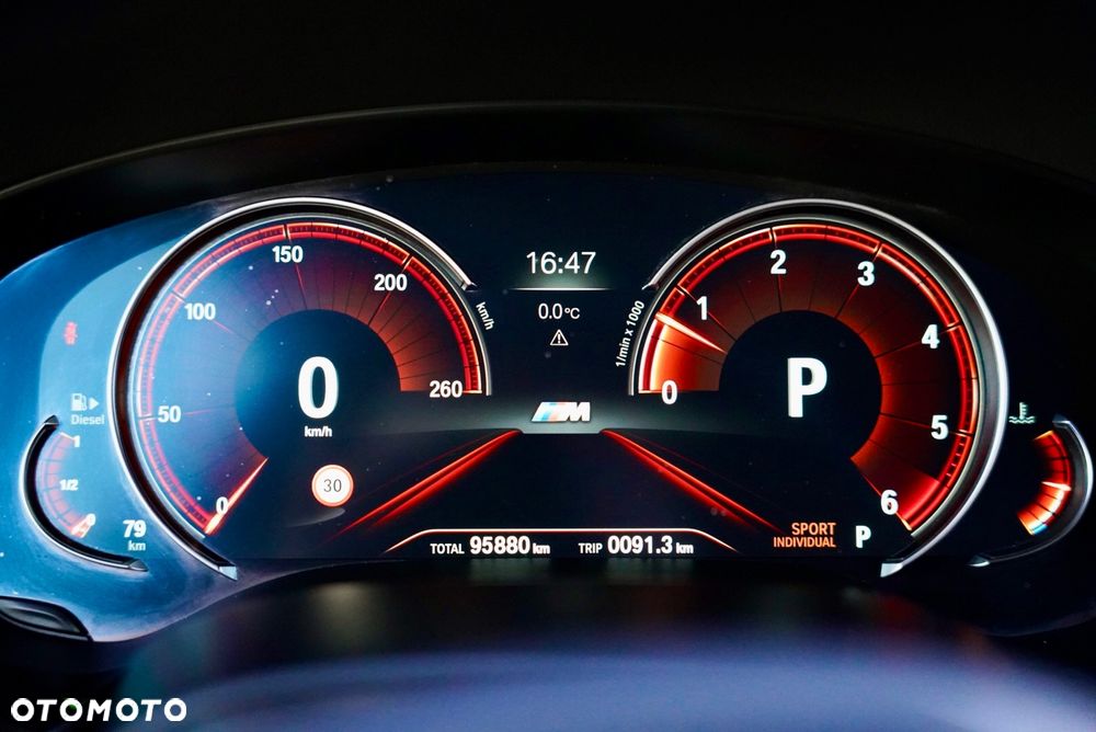 BMW Seria 5 530d M Sport sport - 33