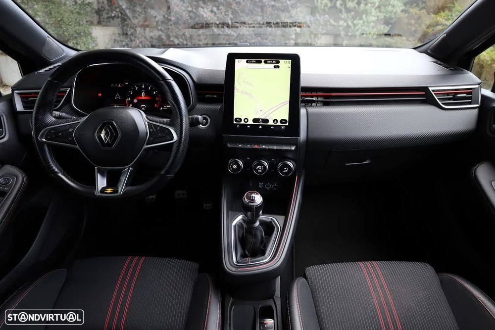Renault Clio 1.0 TCe RS Line - 18