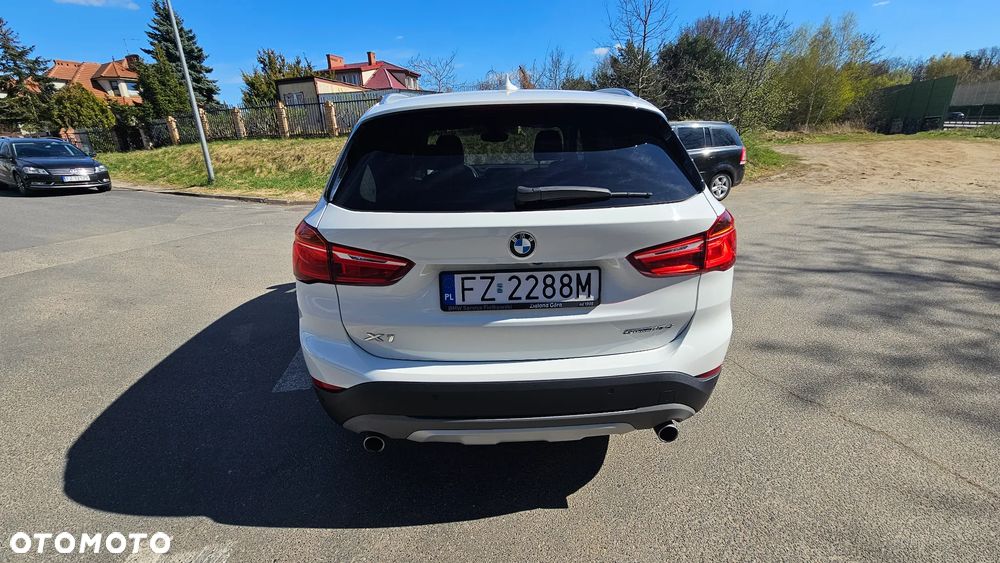 BMW X1 sDrive18d - 17