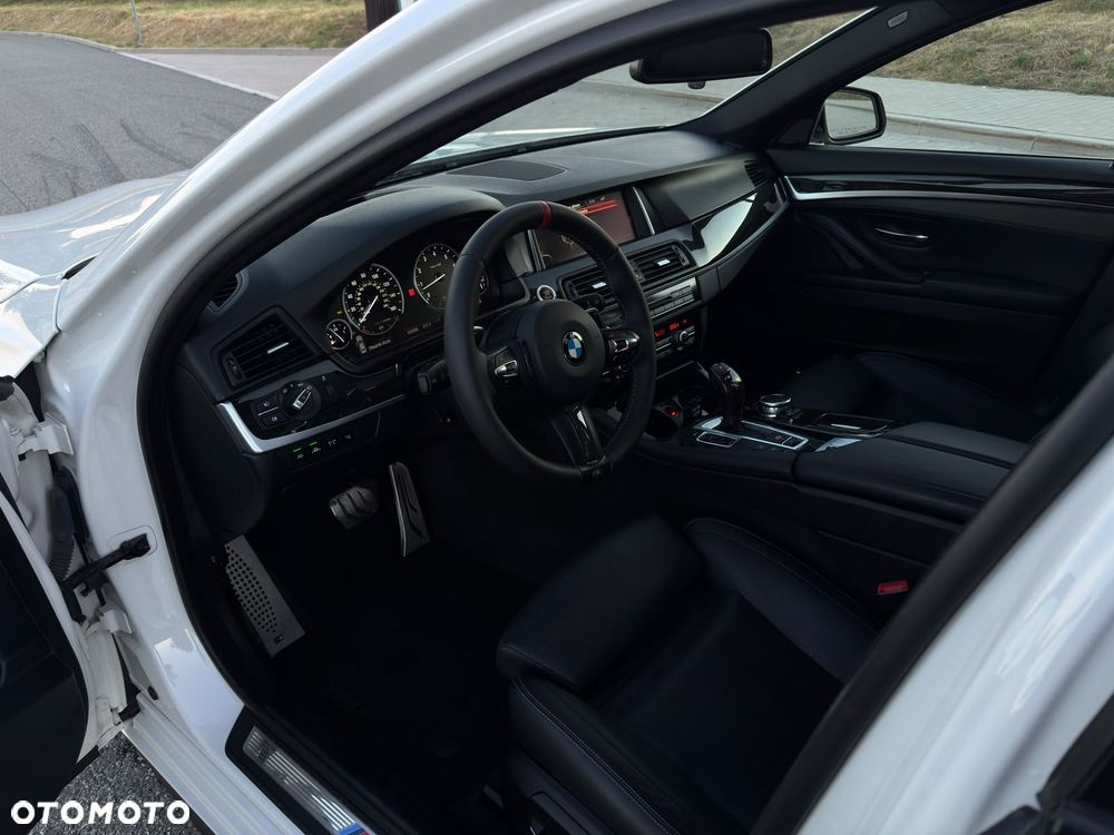 BMW Seria 5 535i Sport-Aut Modern Line - 14