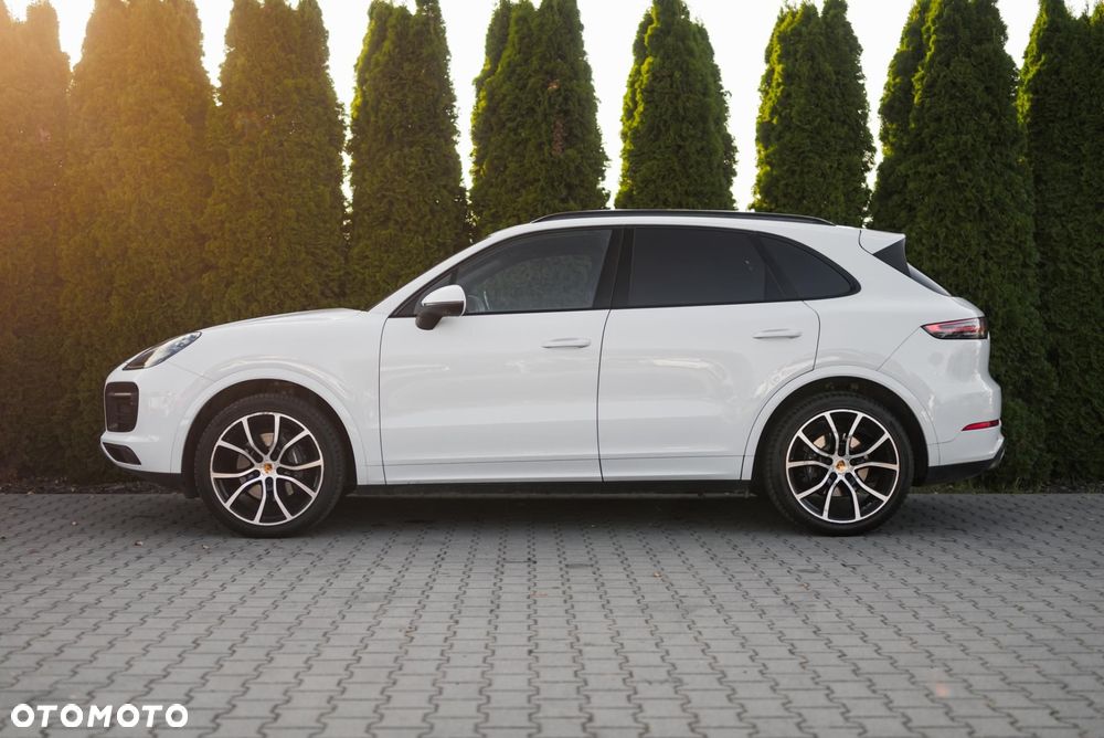 Porsche Cayenne - 7