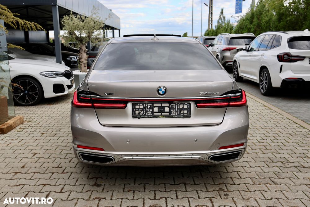 BMW Seria 7 745Le xDrive AT PHEV - 6