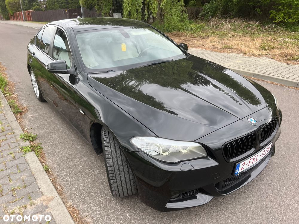 BMW Seria 5 525d - 6