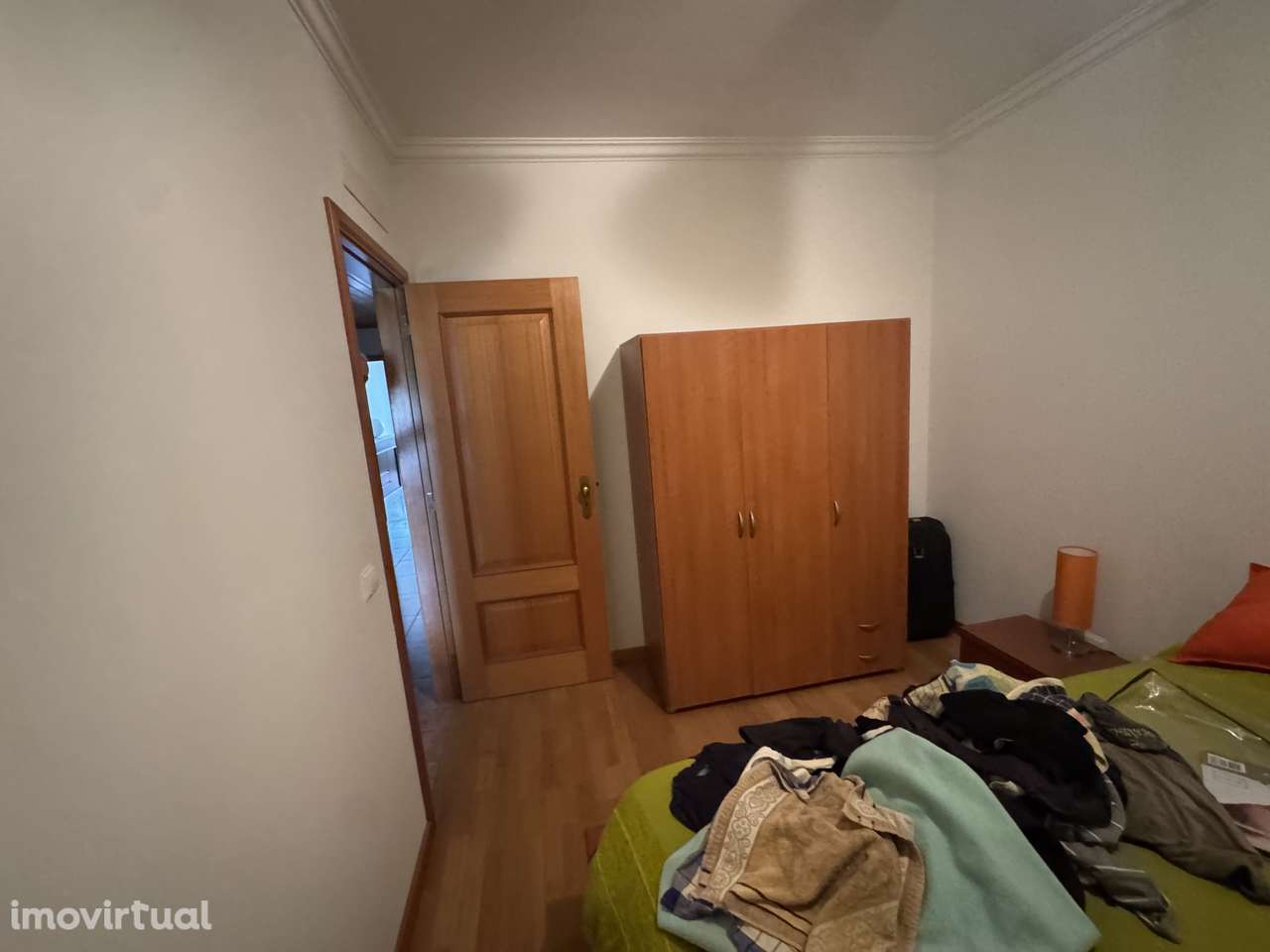 Atenção investidores Excelente apartamento T3 área generosas - Grande imagem: 3/24