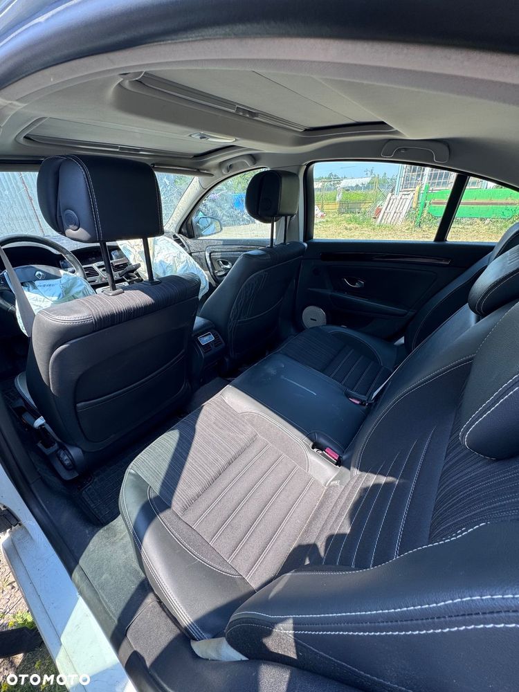 Renault Laguna ENERGY dCi 130 FAP Start & Stop Bose Edition - 10