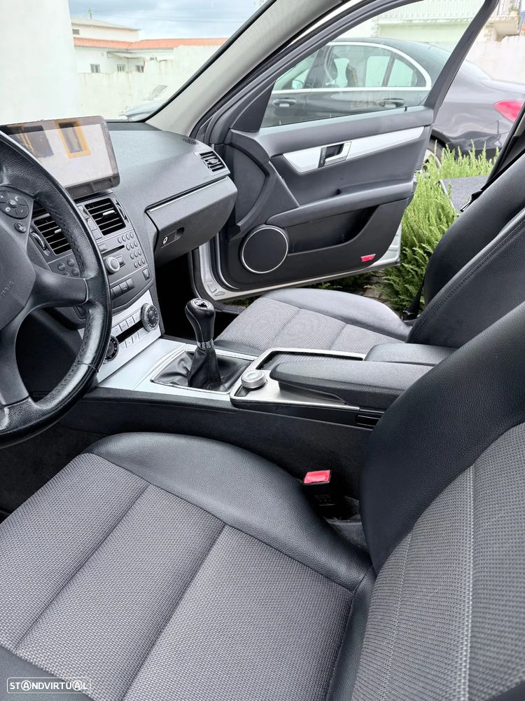 Mercedes-Benz C 220 CDI DPF Avantgarde - 10