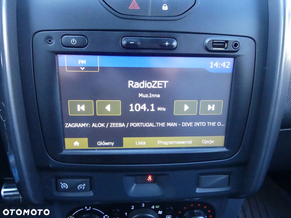 Dacia Duster dCi 110 FAP 4x2 EDC Laureate - 26