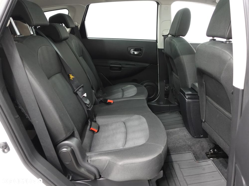 Nissan Qashqai+2 2.0 I-Way - 28