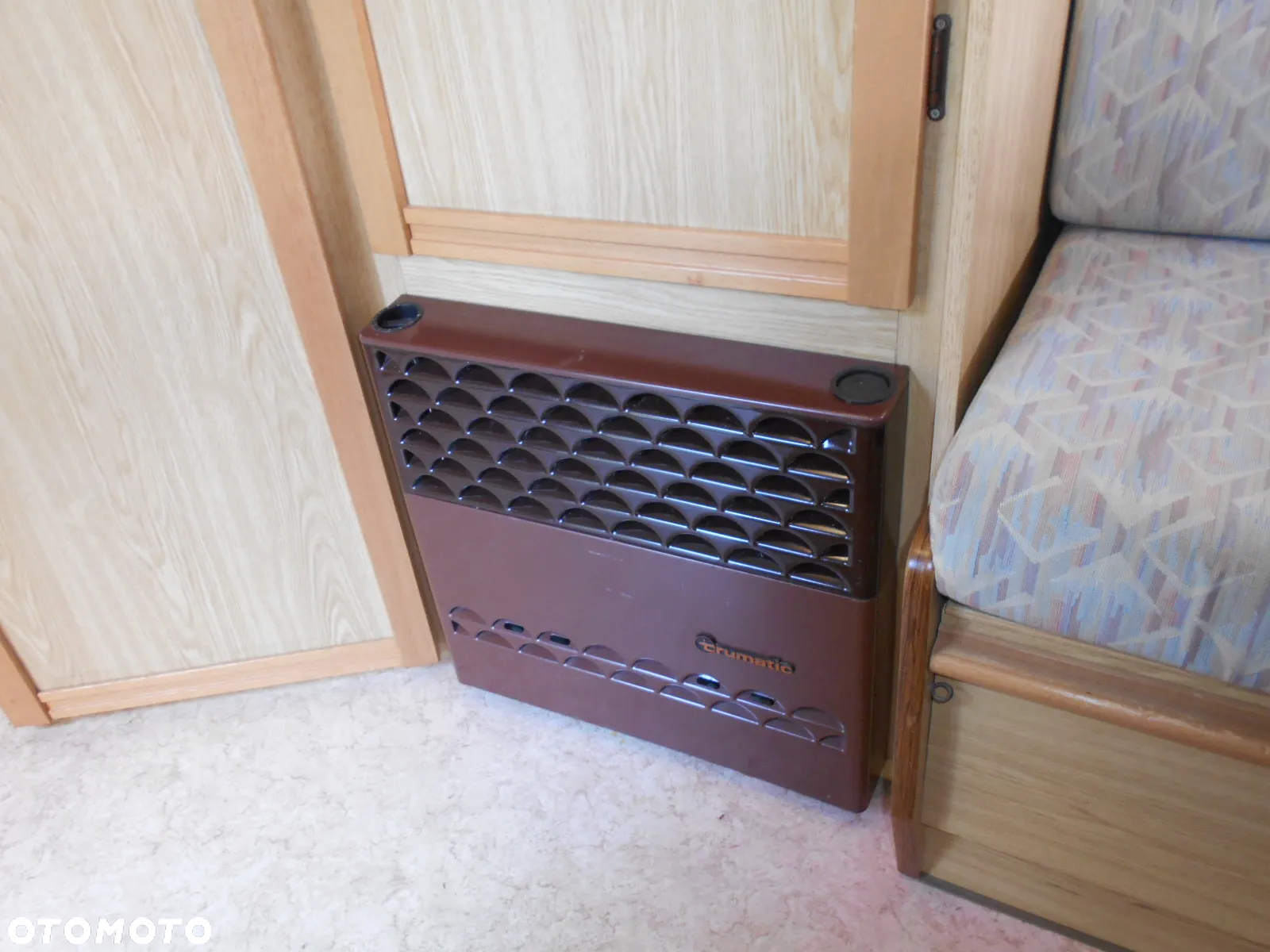 KNAUS BERGLAND 340 - 16