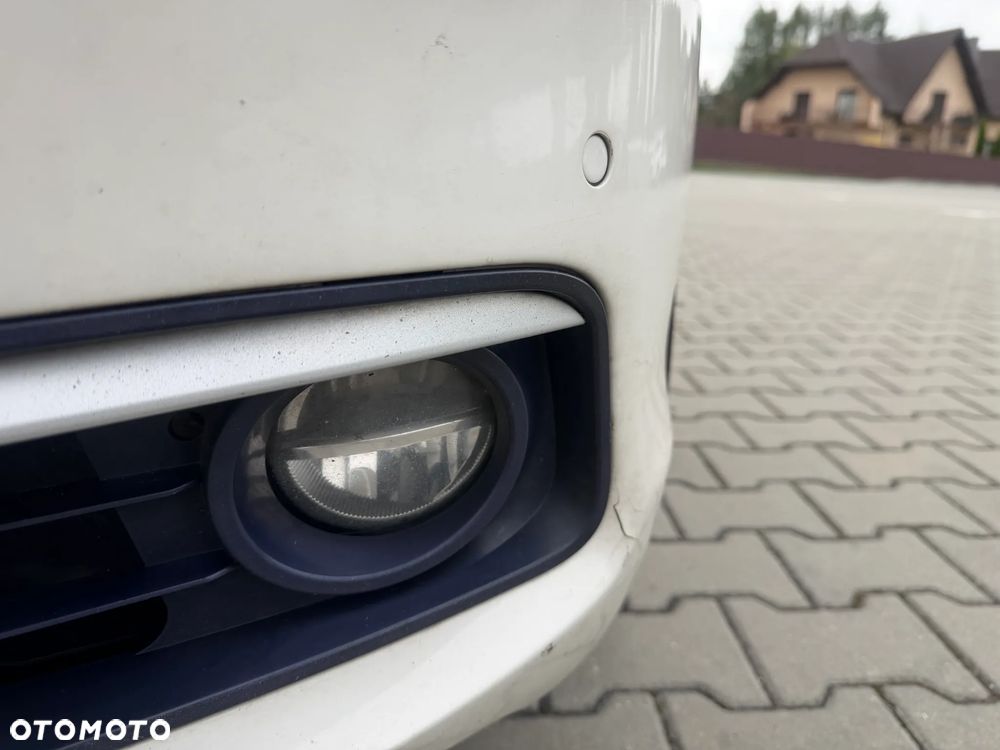 BMW Seria 1 118d Edition M Sport Shadow - 19