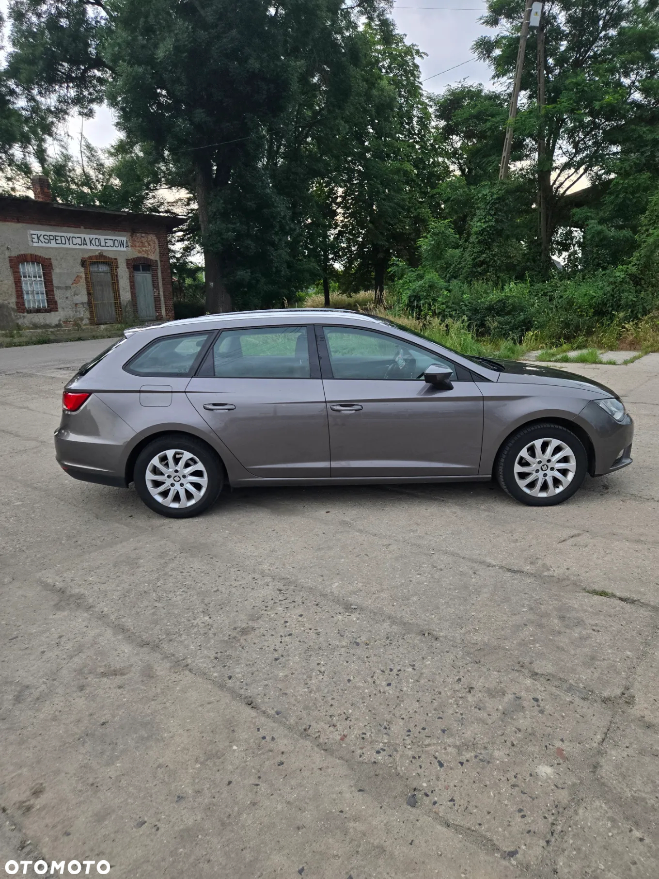 Seat Leon 1.6 TDI Reference - 2