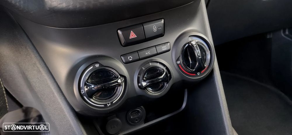 Peugeot 208 1.6 BlueHDi Style - 16