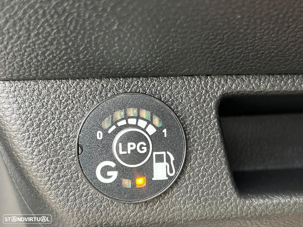 Renault Clio 1.0 TCe Limited Bi-Fuel - 12