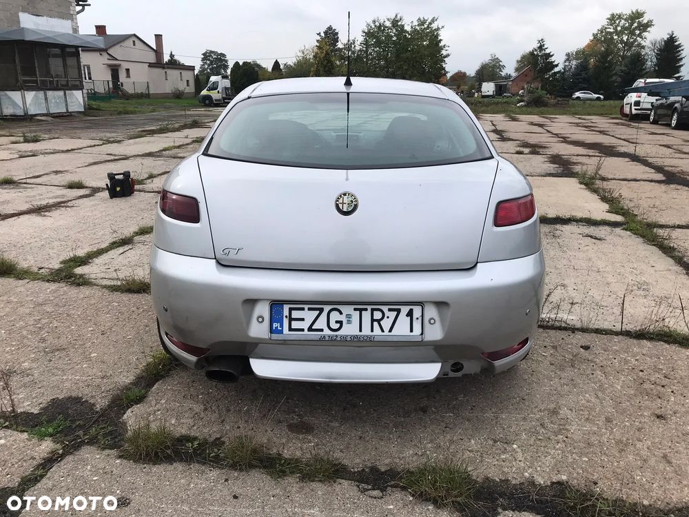 Alfa Romeo GT - 4