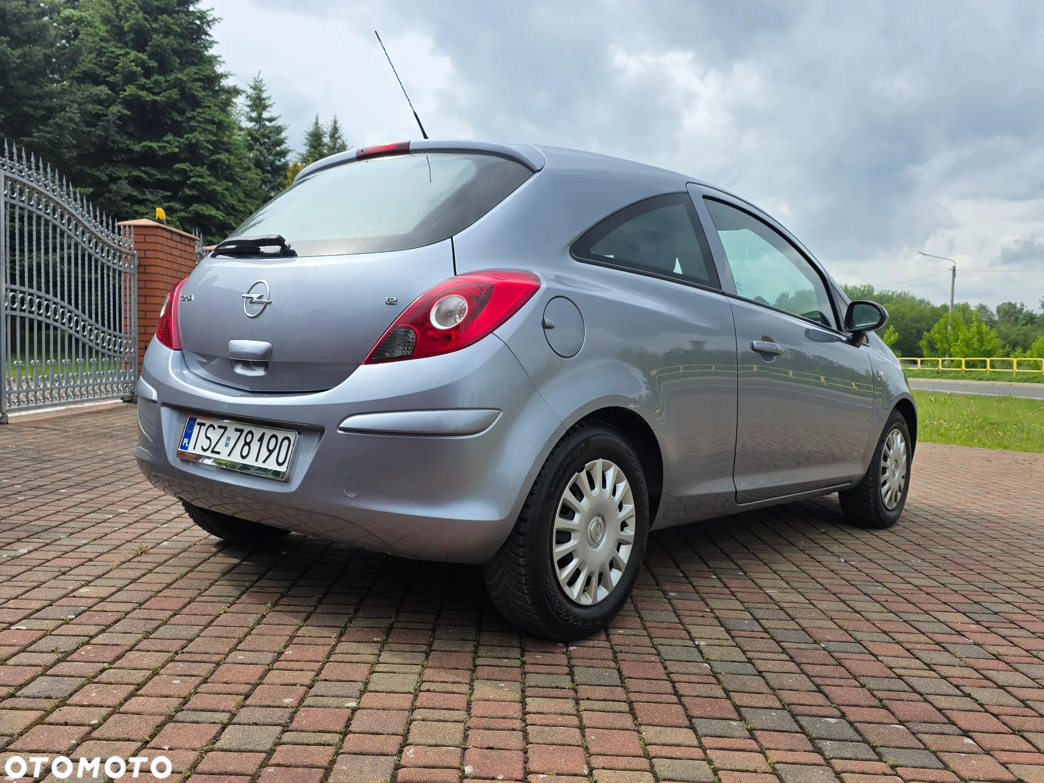 Opel Corsa 1.2 16V Edition - 13