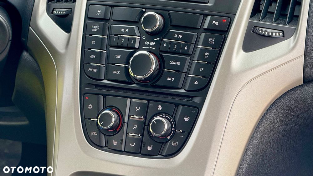 Opel Astra 1.4 Turbo Edition - 27