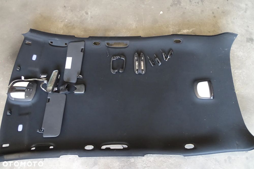 KPL PODSUFITKA MERCEDES ML W164 CZARNA KOMPLET