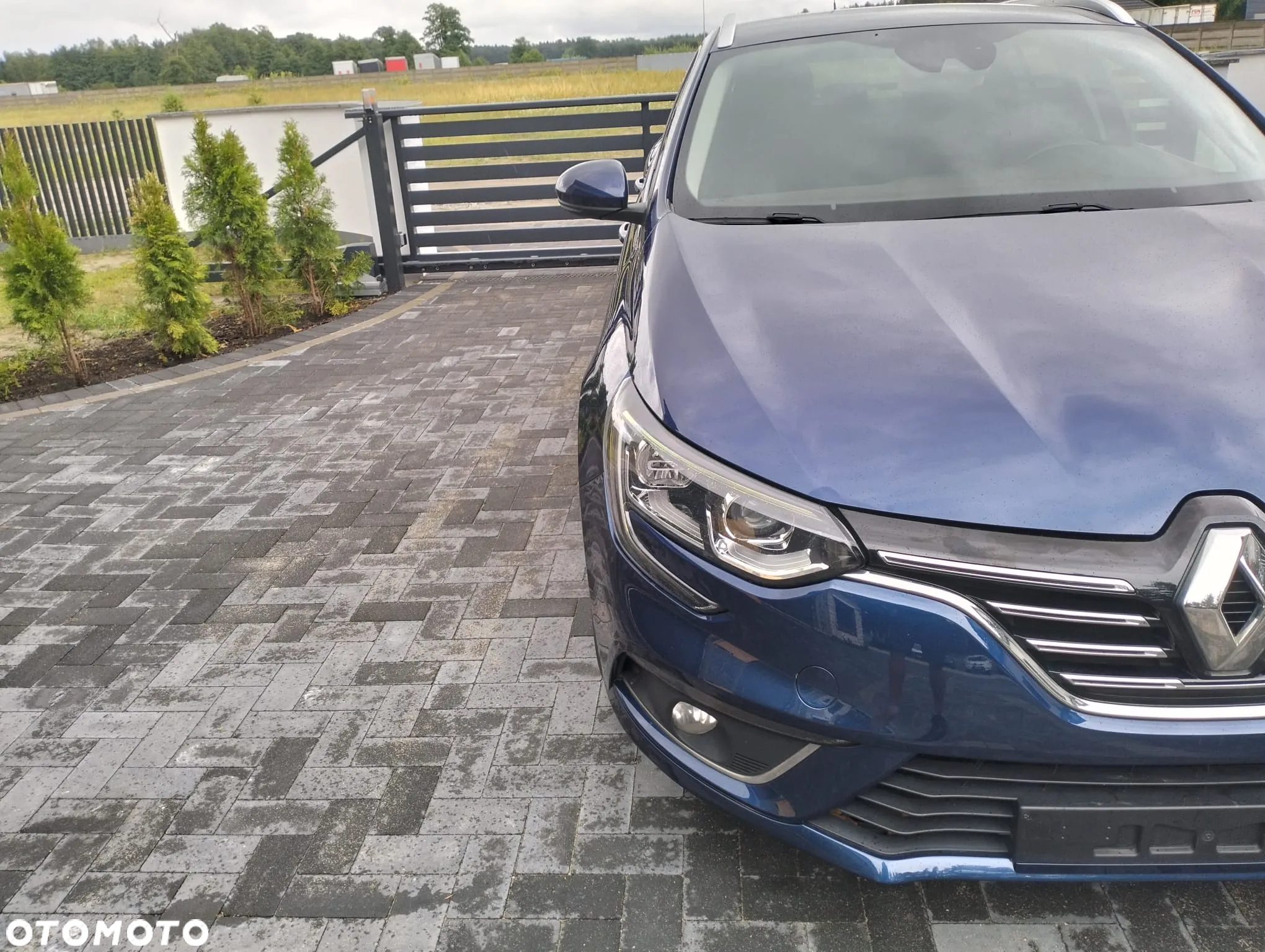 Renault Megane 1.3 TCe FAP Limited EDC - 8