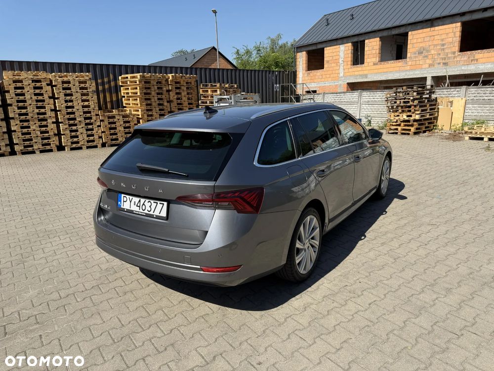 Skoda Octavia 2.0 TDI Style DSG - 3