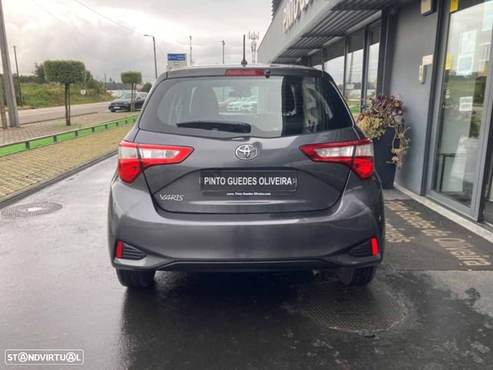 Toyota Yaris 1.0 VVT-i Exclusive - 8