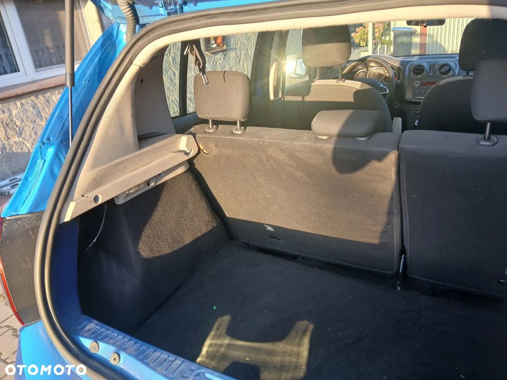 Dacia Sandero - 11