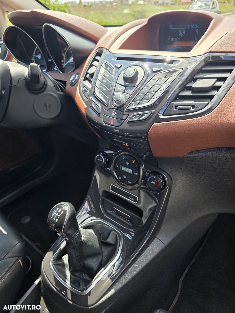 Ford Fiesta 1.5 TDCi Titanium - 6