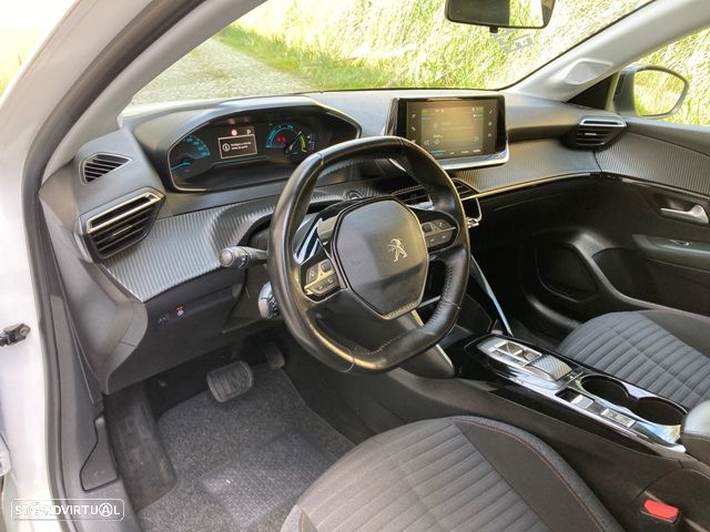 Peugeot e-208 50 kWh Active Pack - 11