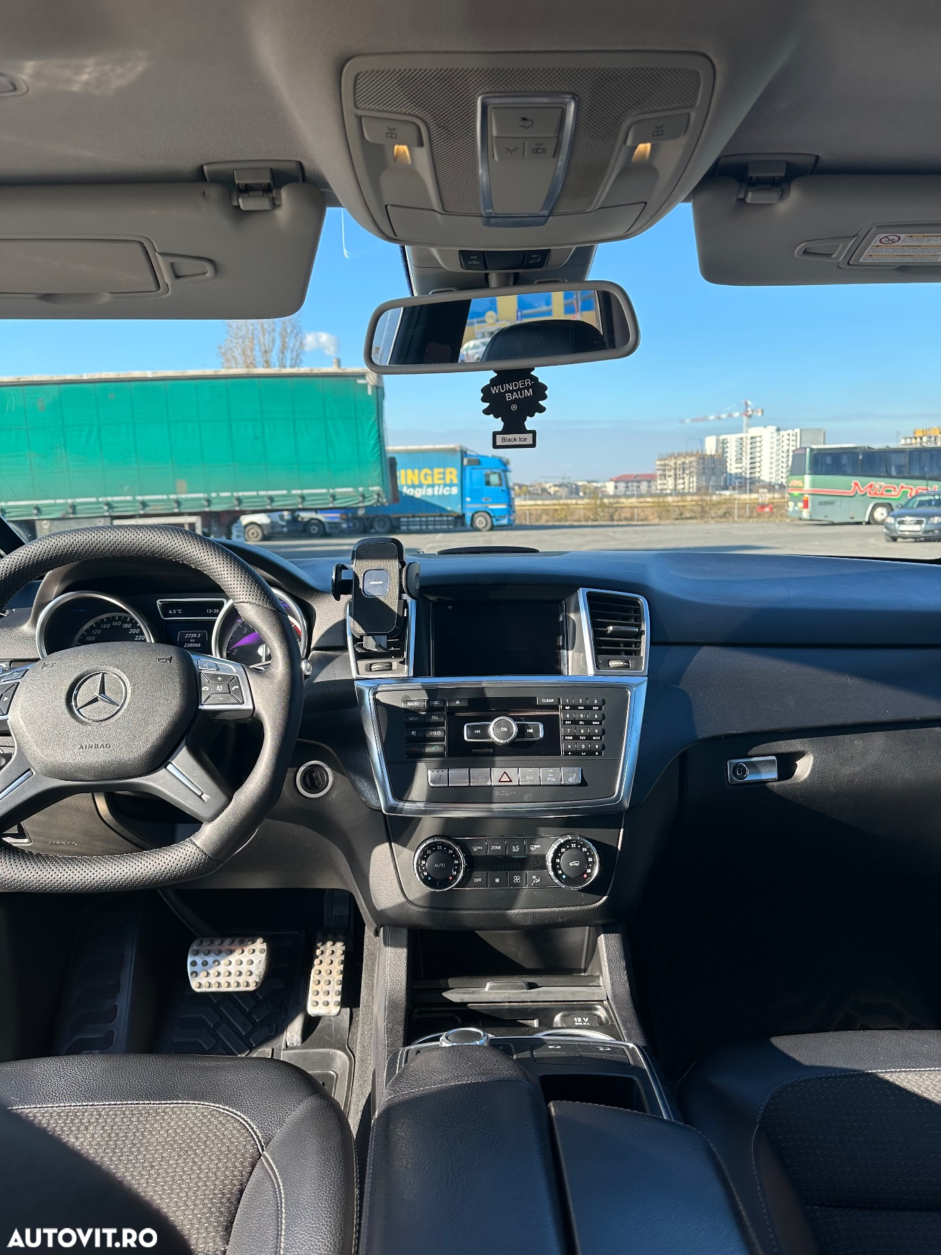 Mercedes-Benz ML 350 BlueTec 4MATIC Aut - 10