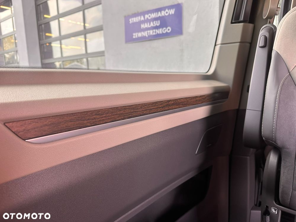 Volkswagen Multivan 2.0 TDI L2 Style DSG - 22