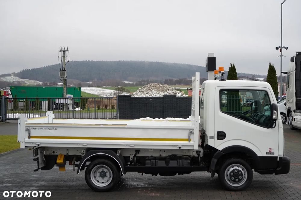Nissan CABSTAR  NT 400 / WYWROTKA TYLNOZSYPOWA / BLIŹNIAK / MANUAL / SPROWADZONY - 15