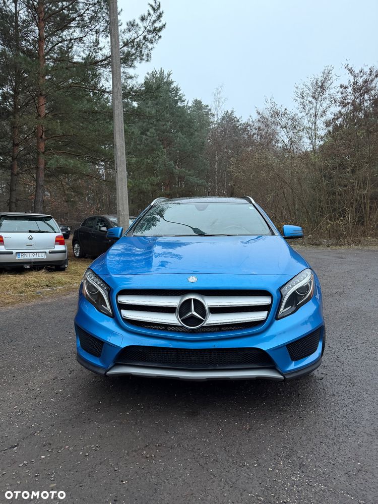 Mercedes-Benz GLA 250 7G-DCT AMG Line - 4