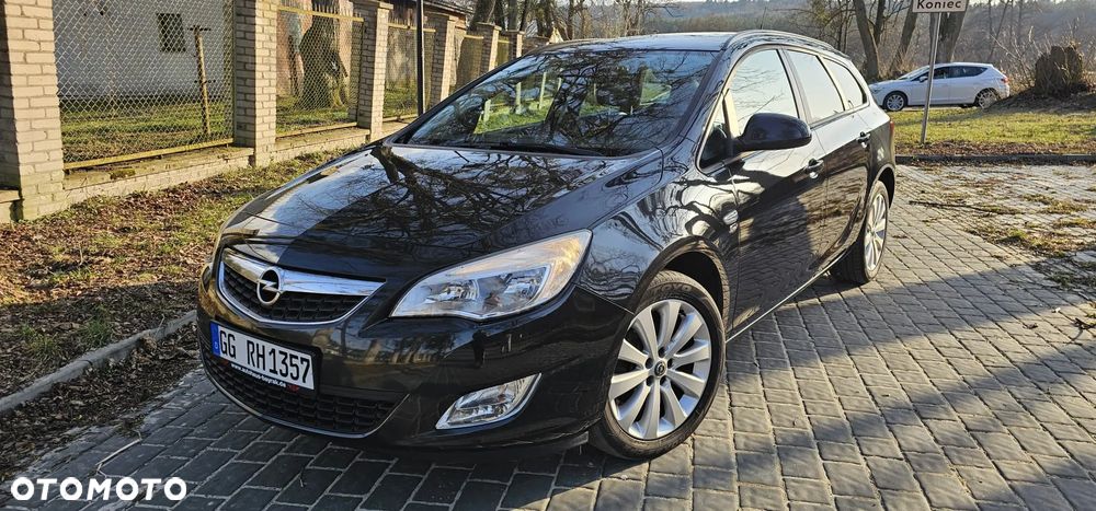 Opel Astra 1.4 Turbo 150 Jahre - 5