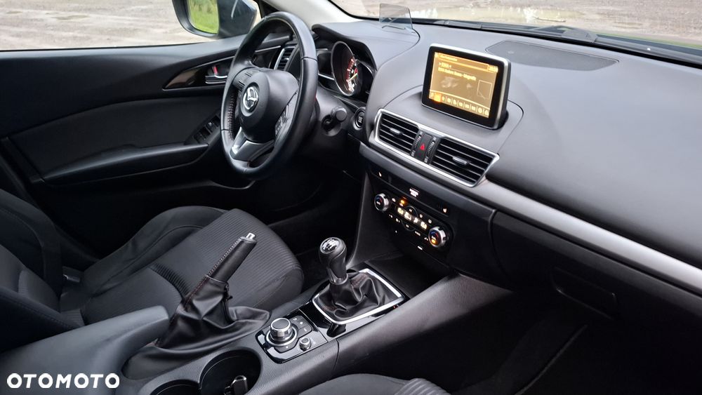 Mazda 3 SKYACTIV-G 120 Urban Limited - 4