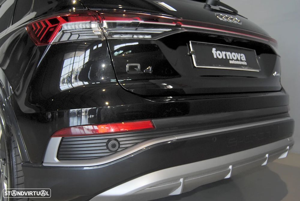 Audi Q4 e-tron 45 82 kWh SE Business Plus - 14