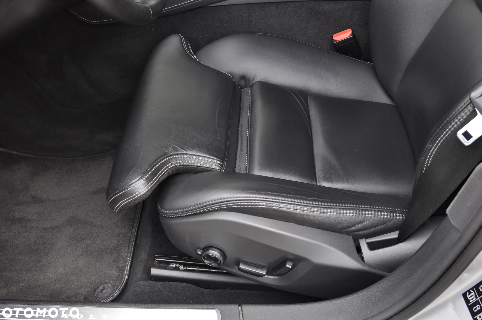 Volvo S90 D5 AWD Inscription - 16