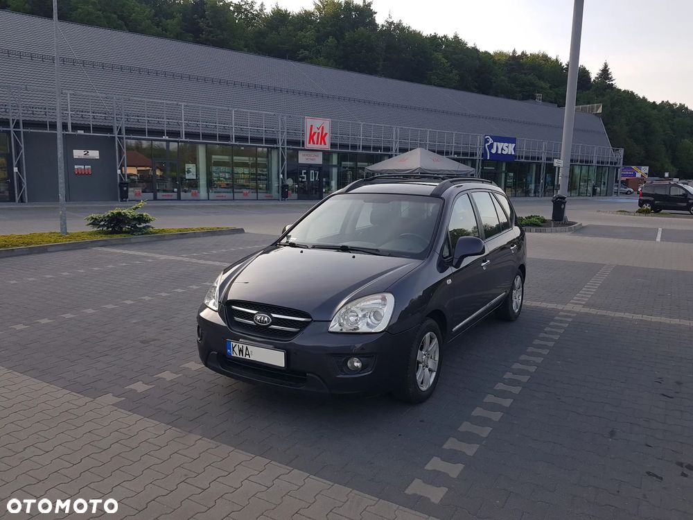 Kia Carens - 3