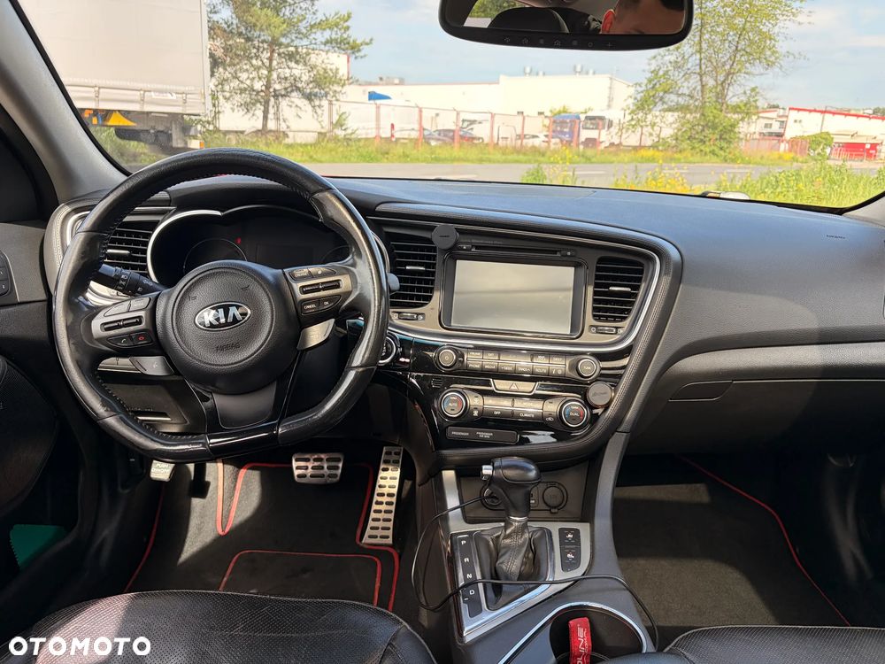 Kia Optima - 8