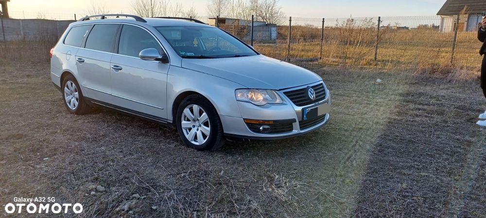 Volkswagen Passat 2.0 TDI DPF BlueMot Trendline - 6
