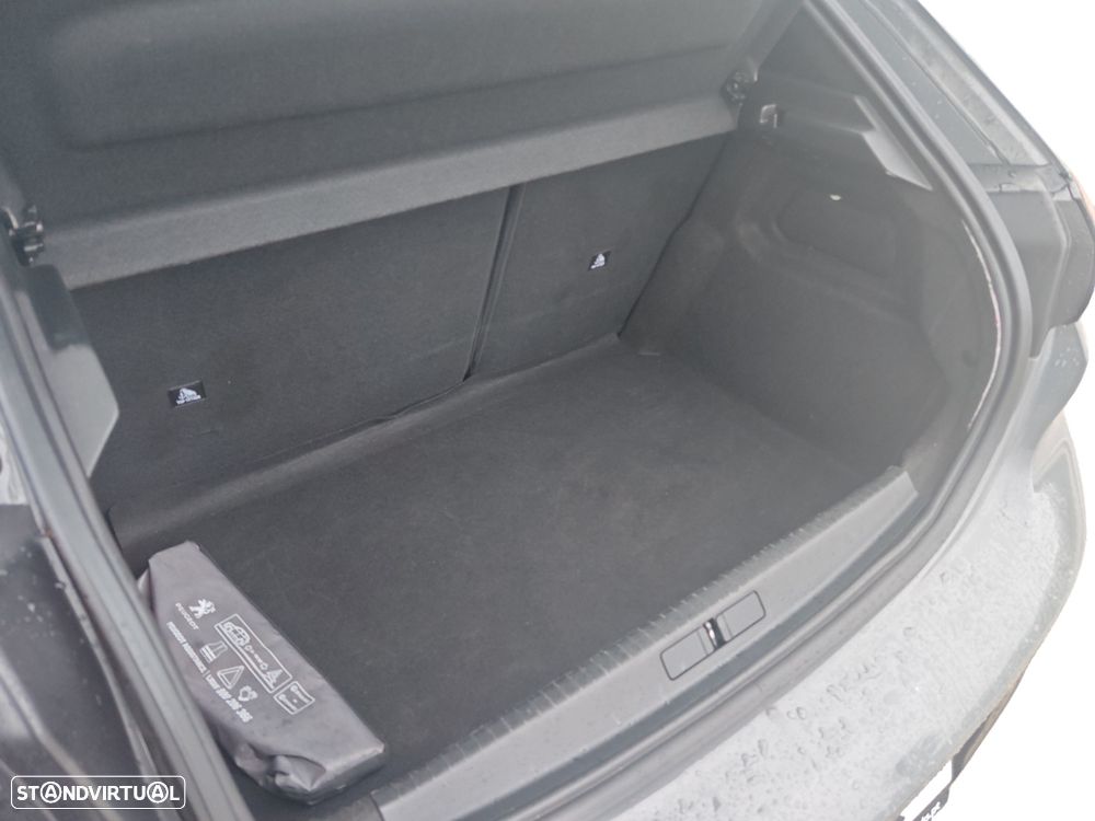 Peugeot 208 1.2 PureTech Active - 16