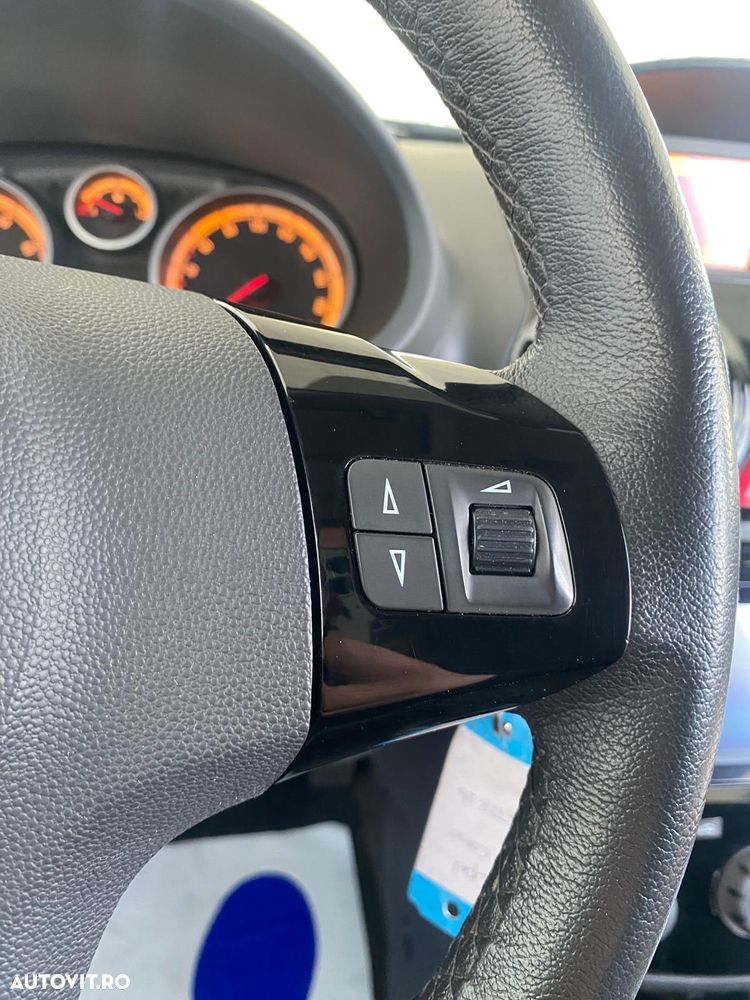 Opel Corsa 1.2 Essentia - 20