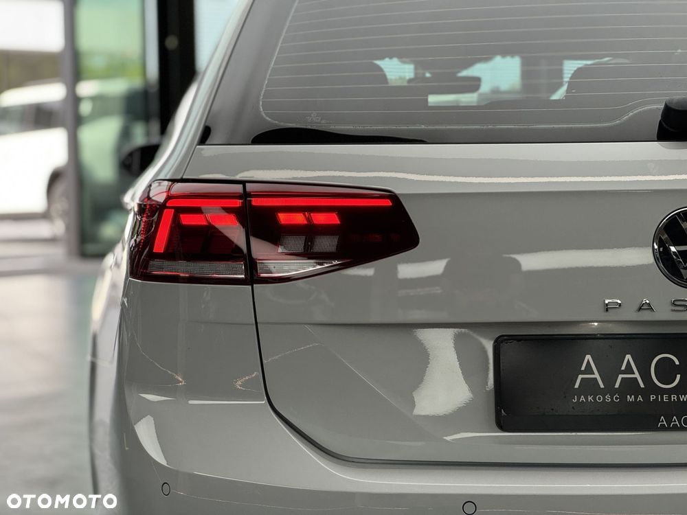 Volkswagen Passat - 38